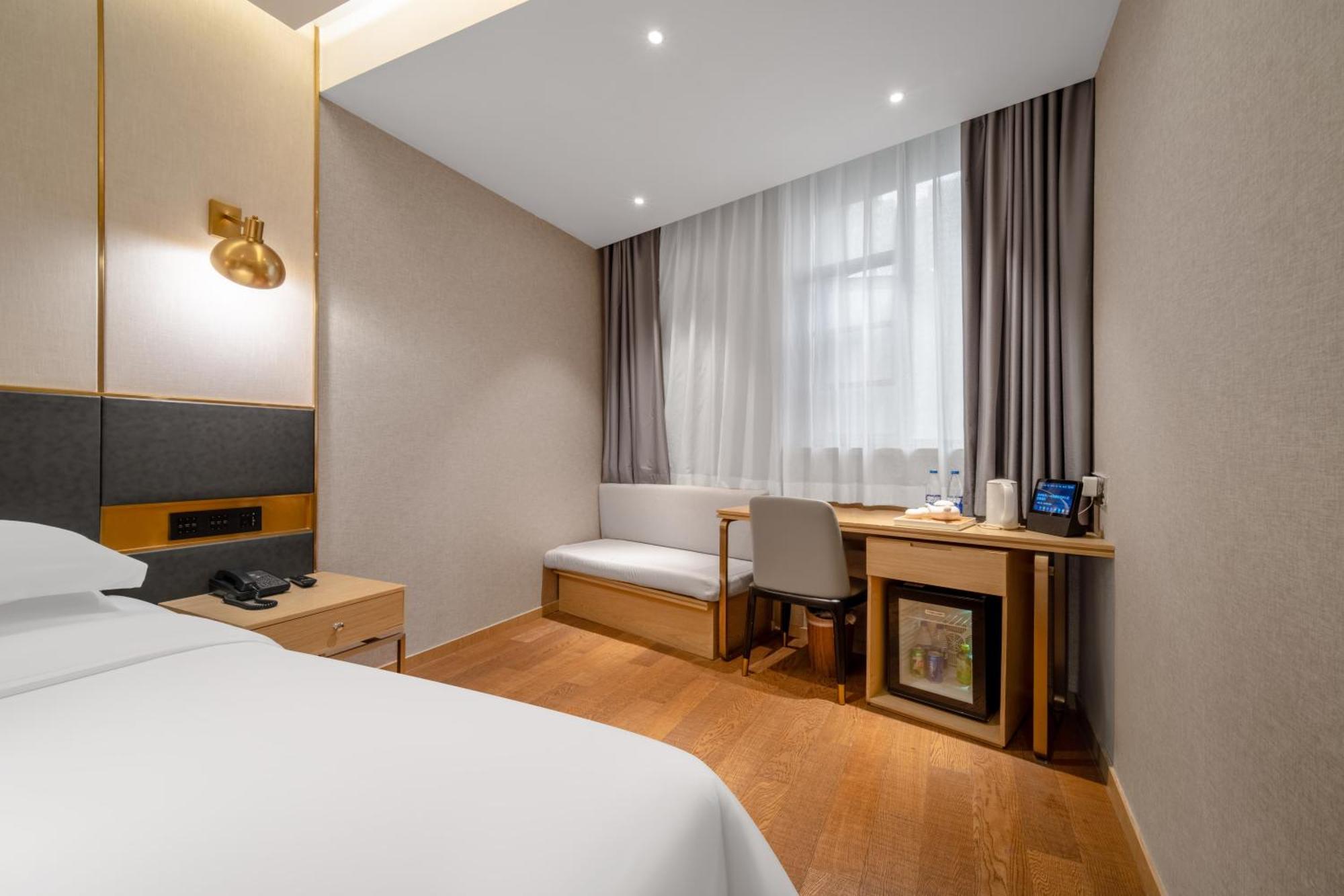 Hotel Weiting Liyuan Road Madang Road Subway Station Branch 3*